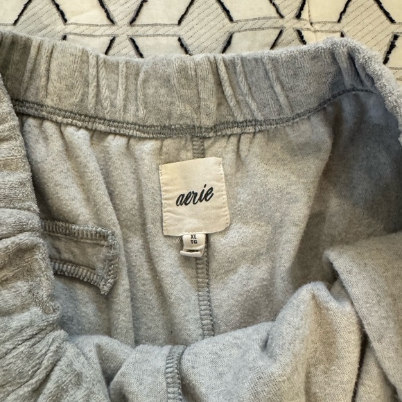 Aerie shorts - Picture 1 of 3